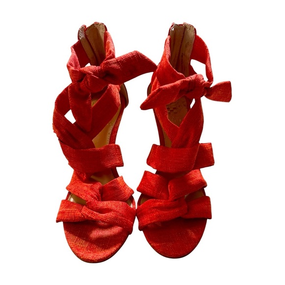 Vince Camuto Coral Red Bow Strap High Heel Sandals Size 6 with FLAW on sole - Picture 3 of 7